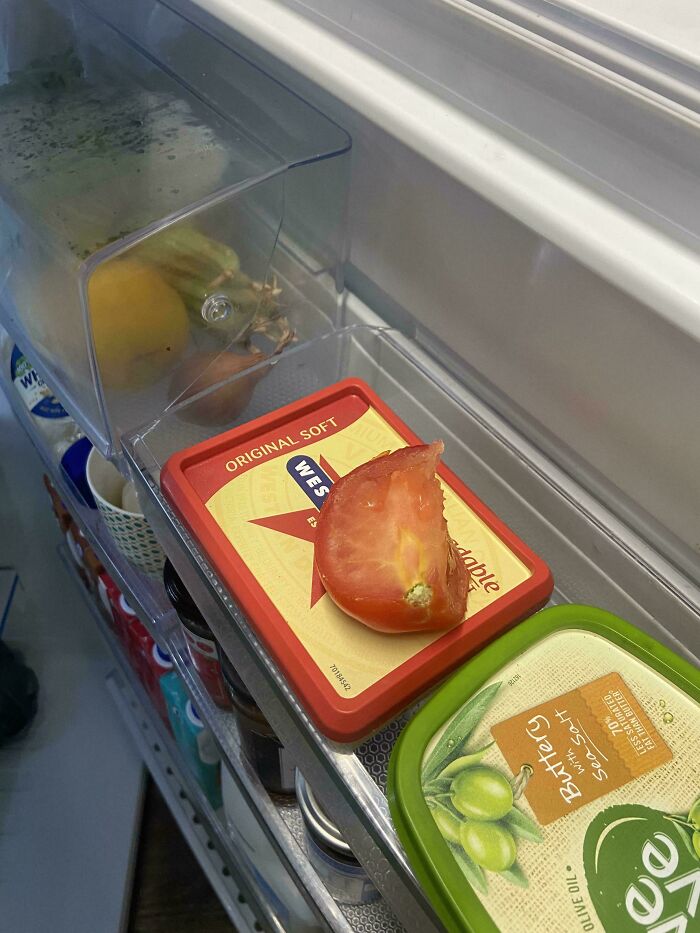 80 Awful Coworkers Who Must Be Getting A Bonus For Annoying Everyone
