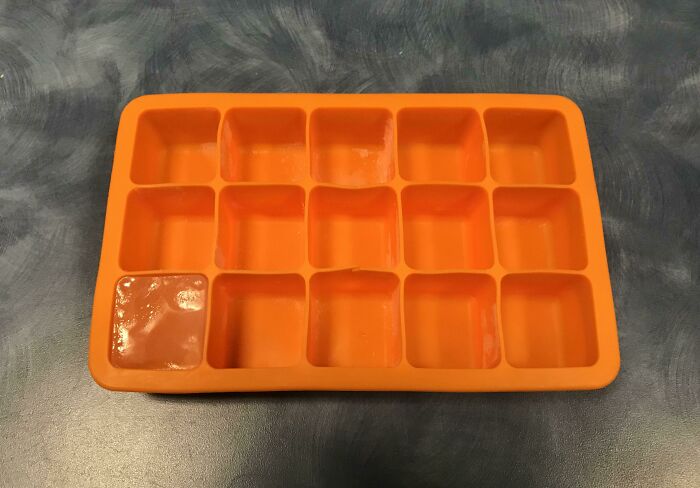 80 Awful Coworkers Who Must Be Getting A Bonus For Annoying Everyone