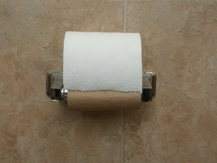 80 Awful Coworkers Who Must Be Getting A Bonus For Annoying Everyone