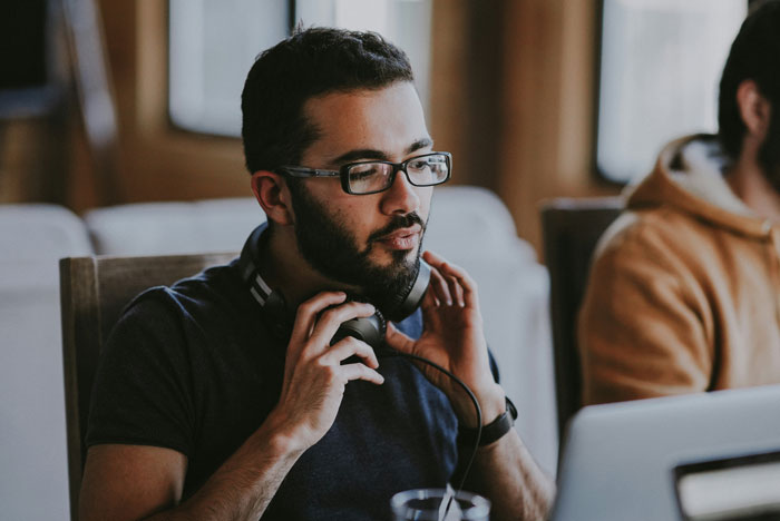 Coworkers Fume As Guy Outsmarts Them With Quality Vacation Planning: “I Do Actually Have A Life” Coworkers Fume As Guy Outsmarts Them With Quality Vacation Planning: “I Do Actually Have A Life”