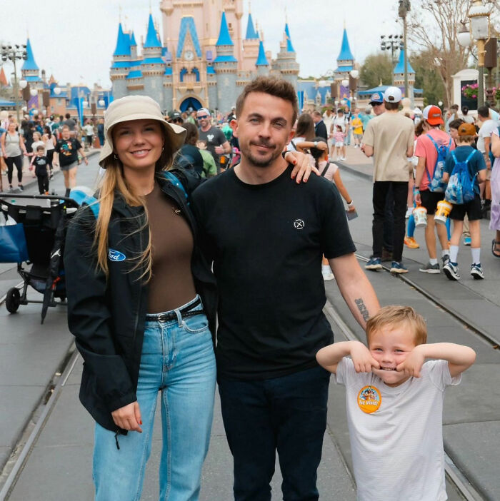 ‘Malcom In The Middle’ Star Deletes “Cruel” Divorce Announcement That Forced Wife Paige To Break Her Silence