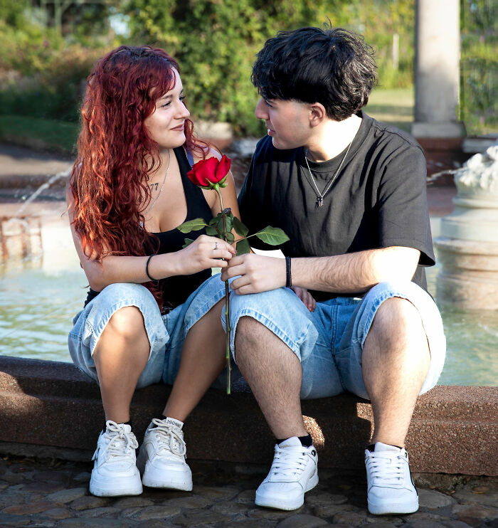 Man’s “Unhinged” Voice Memo Ultimatum To Woman After One Date Has People Bemoaning Modern Dating Man’s “Unhinged” Voice Memo Ultimatum To Woman After One Date Has People Bemoaning Modern Dating