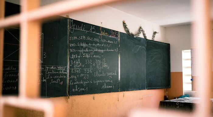 “Would You Graduate 8th Grade In Kansas In 1895?”: Find Out With 10 Arithmetic Questions