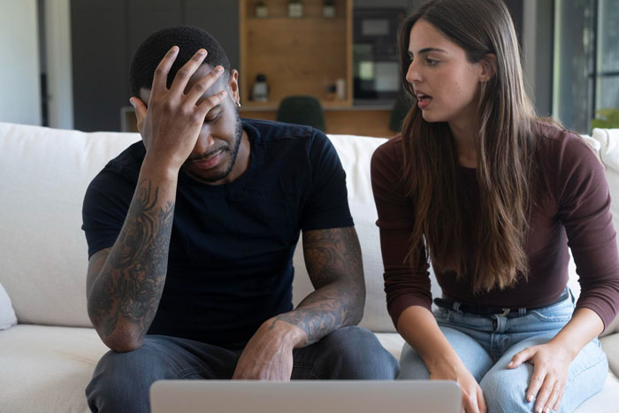 40YO Woman Prioritizes 24YO Friend’s Comfort Over Hubby, Lets Her Stay In Their House Indefinitely