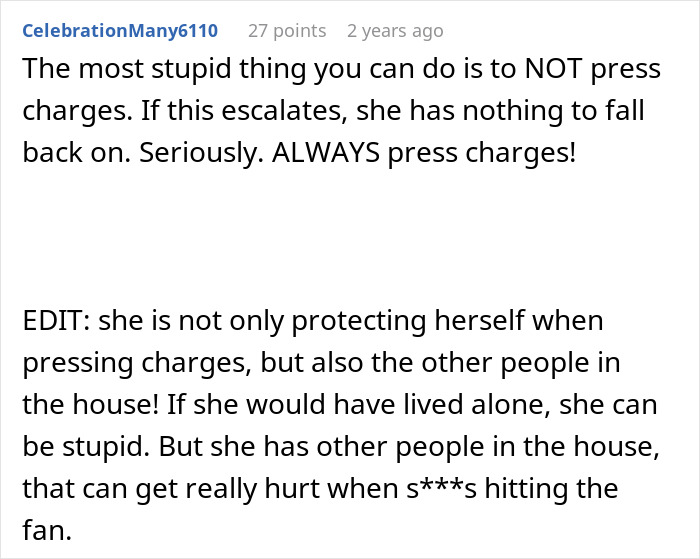 Guy Ghosts GF For 3 Years, His Mom Attacks Her As She Refuses To Take Her “Baby Boy” Back Guy Ghosts GF For 3 Years, His Mom Attacks Her As She Refuses To Take Her “Baby Boy” Back