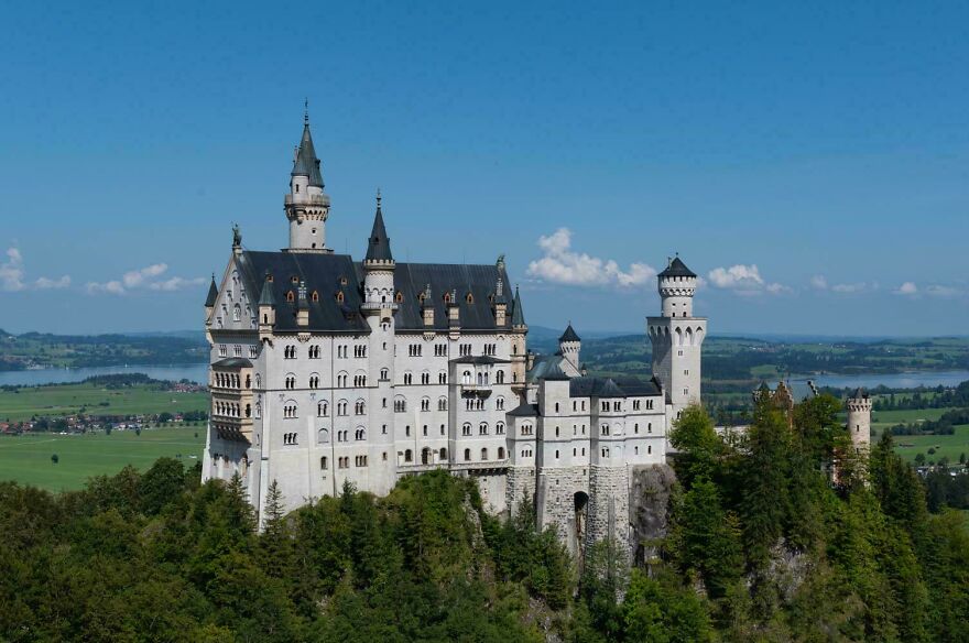 If These 49 Castles Don’t Make You Believe In Fairytales, Nothing Ever Will