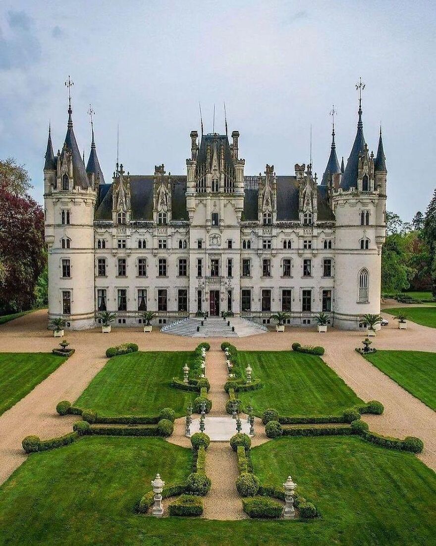 If These 49 Castles Don’t Make You Believe In Fairytales, Nothing Ever Will