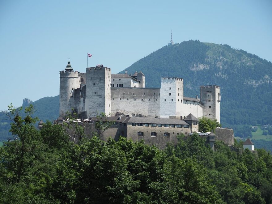 If These 49 Castles Don’t Make You Believe In Fairytales, Nothing Ever Will