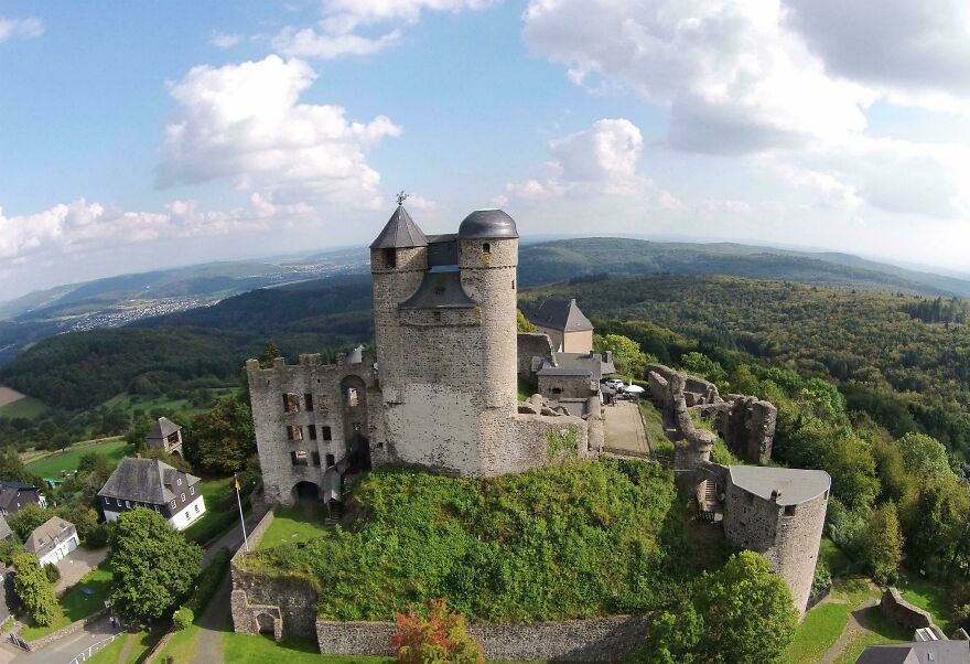 If These 49 Castles Don’t Make You Believe In Fairytales, Nothing Ever Will