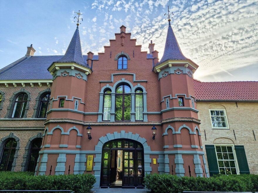 If These 49 Castles Don’t Make You Believe In Fairytales, Nothing Ever Will