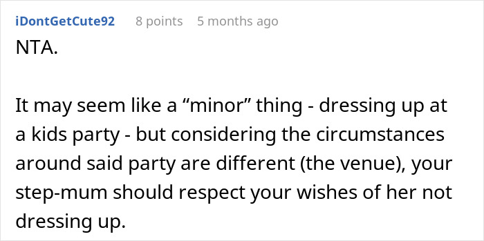 Stepmom Dresses Up As K-Pop Character To Hijack Kid’s Birthday, Gets Banned From Future Parties Stepmom Dresses Up As K-Pop Character To Hijack Kid’s Birthday, Gets Banned From Future Parties