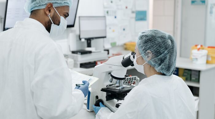 “Are You A Biology Buff?”: Prove It By Scoring 20/20 On This Human Body Quiz “Are You A Biology Buff?”: Prove It By Scoring 20/20 On This Human Body Quiz