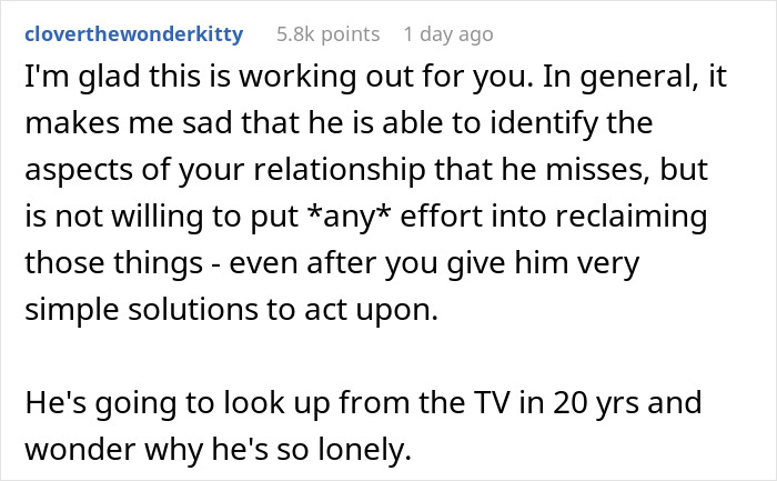 “Decided To ‘Decenter’ My Husband A Couple Of Years Ago And Here’s How It’s Going” “Decided To ‘Decenter’ My Husband A Couple Of Years Ago And Here’s How It’s Going”