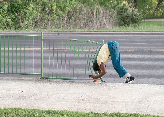 This Photographer Creates Surreal Images Where Everyday Places Start To Feel Uncanny (34 Pics) This Photographer Creates Surreal Images Where Everyday Places Start To Feel Uncanny (34 Pics)