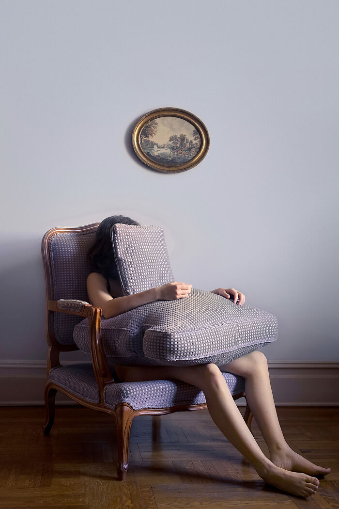 This Photographer Creates Surreal Images Where Everyday Places Start To Feel Uncanny (34 Pics) This Photographer Creates Surreal Images Where Everyday Places Start To Feel Uncanny (34 Pics)