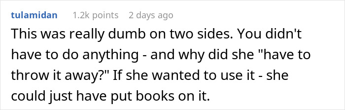 Woman Gives Kindle Away, Regrets It After A Decade, Demands It Back But Gets A Paperweight Instead Woman Gives Kindle Away, Regrets It After A Decade, Demands It Back But Gets A Paperweight Instead