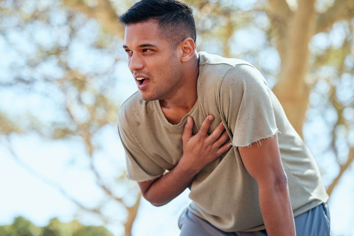 Heart Surgeon Slams 4 Things As A “Big No-No” For Heart Health, Sparking A Massive Debate Online Heart Surgeon Slams 4 Things As A “Big No-No” For Heart Health, Sparking A Massive Debate Online