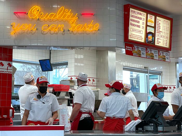 36 Employees Who Decided Enough Was Enough And Called It Quits In The Wildest Way Possible 36 Employees Who Decided Enough Was Enough And Called It Quits In The Wildest Way Possible