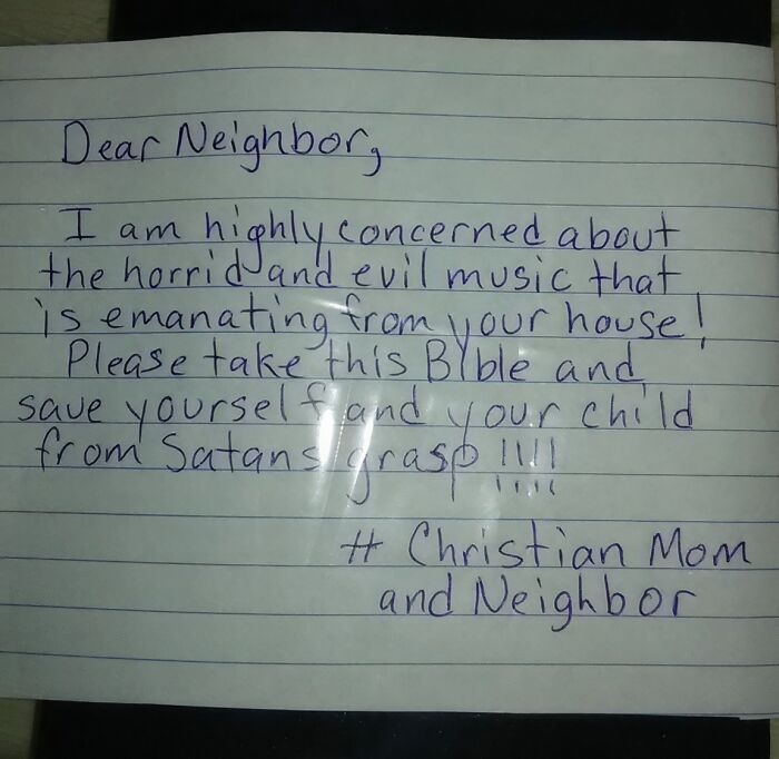 40 Passive-Aggressive Notes From Neighbors Who Decided Knocking On The Door Was Far Too Civil 40 Passive-Aggressive Notes From Neighbors Who Decided Knocking On The Door Was Far Too Civil