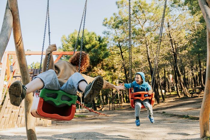 Looking For An Unconventional Way To Earn Money? You Might Find It In One Of These 80 Strange Jobs Looking For An Unconventional Way To Earn Money? You Might Find It In One Of These 80 Strange Jobs