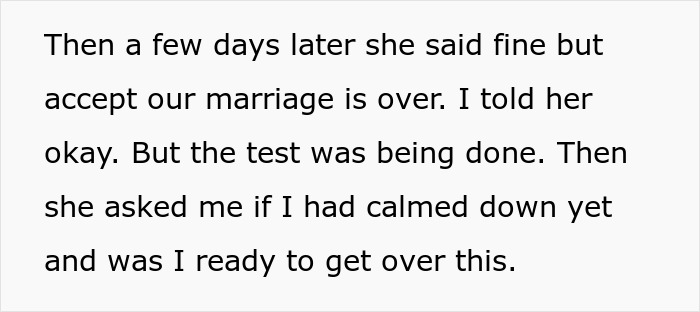 Guy Sees Something Very Suspicious On Wife’s Phone, Gets Even More Weirded Out After Her Reaction Guy Sees Something Very Suspicious On Wife’s Phone, Gets Even More Weirded Out After Her Reaction