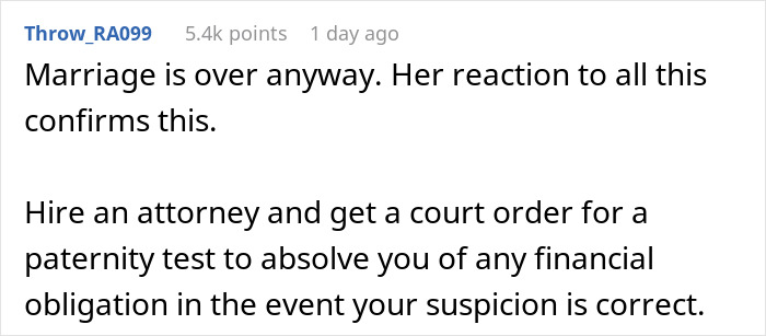 Guy Sees Something Very Suspicious On Wife’s Phone, Gets Even More Weirded Out After Her Reaction Guy Sees Something Very Suspicious On Wife’s Phone, Gets Even More Weirded Out After Her Reaction
