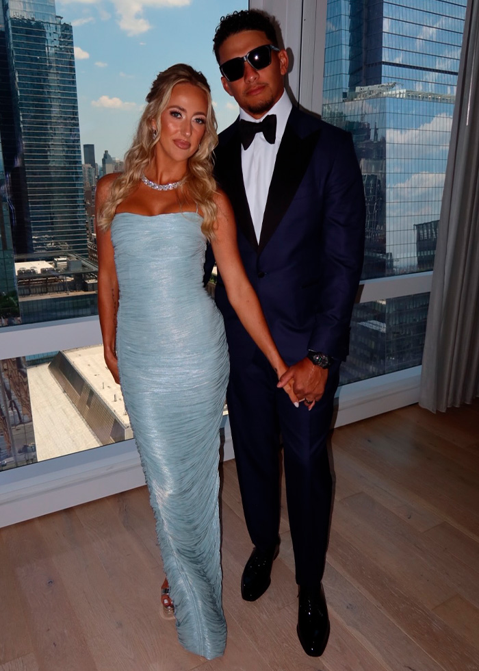 The Best And The Worst-Dressed Celebrities At Taylor Swift’s Wedding The Best And The Worst-Dressed Celebrities At Taylor Swift’s Wedding
