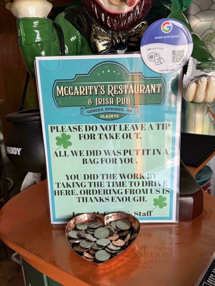 ‘End Tipping’: 93 Pics That Show Tipping Culture In The US Needs To Change (New Pics) ‘End Tipping’: 93 Pics That Show Tipping Culture In The US Needs To Change (New Pics)