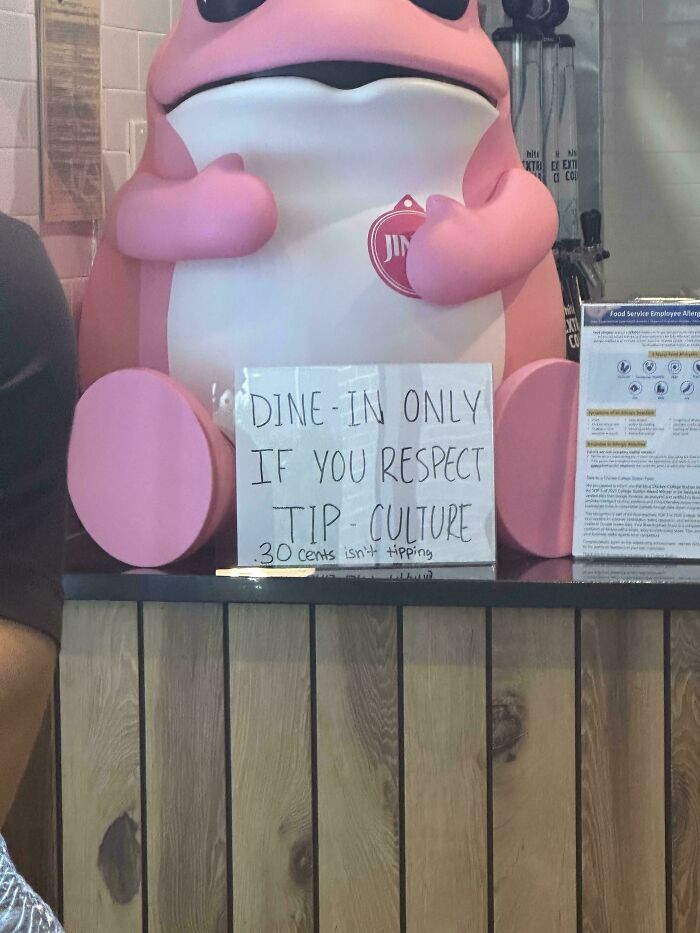 ‘End Tipping’: 93 Pics That Show Tipping Culture In The US Needs To Change (New Pics) ‘End Tipping’: 93 Pics That Show Tipping Culture In The US Needs To Change (New Pics)