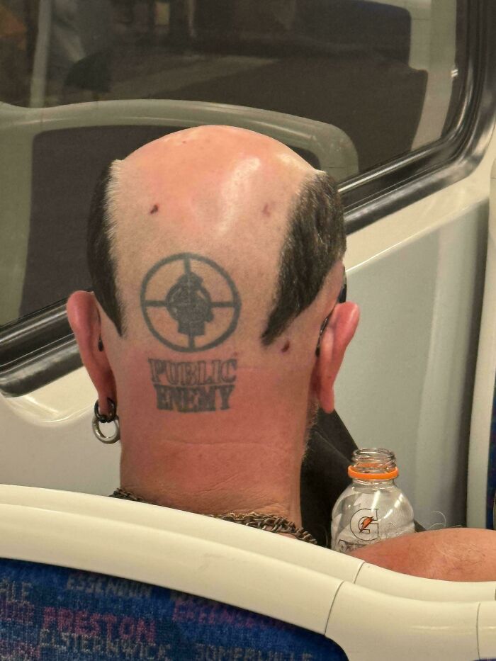 88 Hilariously Bad Hair Mistakes People Had To Live With (New Pics) 88 Hilariously Bad Hair Mistakes People Had To Live With (New Pics)