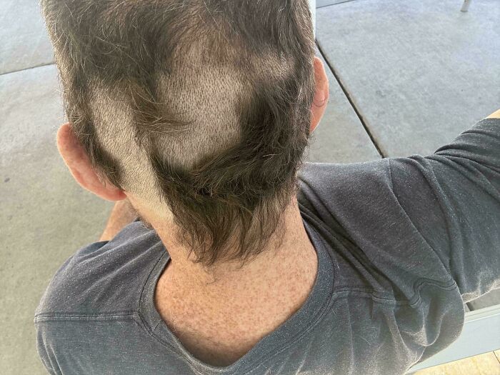 88 Hilariously Bad Hair Mistakes People Had To Live With (New Pics) 88 Hilariously Bad Hair Mistakes People Had To Live With (New Pics)