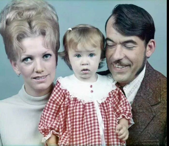 88 Hilariously Bad Hair Mistakes People Had To Live With (New Pics) 88 Hilariously Bad Hair Mistakes People Had To Live With (New Pics)