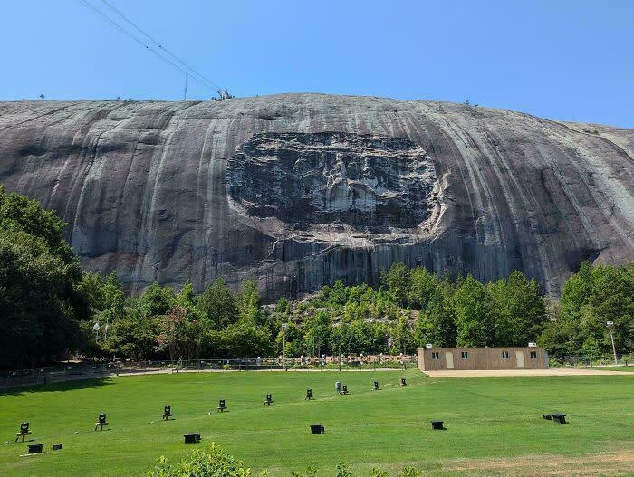 91 Pics That Show Why Extremely Large Things Can Be So Scary And Eerie (New Pics) 91 Pics That Show Why Extremely Large Things Can Be So Scary And Eerie (New Pics)