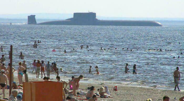 91 Pics That Show Why Extremely Large Things Can Be So Scary And Eerie (New Pics) 91 Pics That Show Why Extremely Large Things Can Be So Scary And Eerie (New Pics)