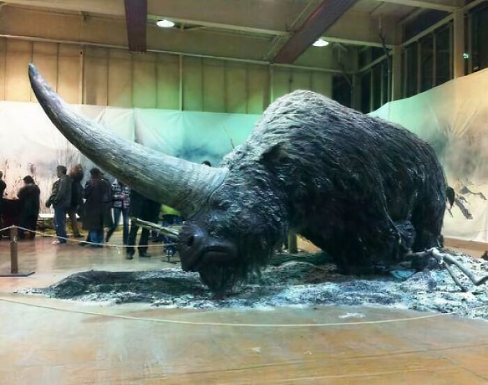 91 Pics That Show Why Extremely Large Things Can Be So Scary And Eerie (New Pics) 91 Pics That Show Why Extremely Large Things Can Be So Scary And Eerie (New Pics)