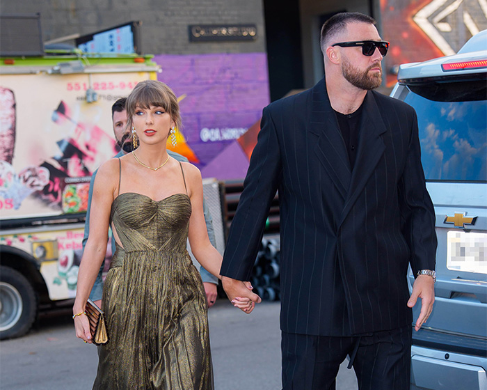 After Trump’s “Trolling” Taylor Swift During Her Wedding, Fans Expose Why They’re Disappointed With The Singer After Trump’s “Trolling” Taylor Swift During Her Wedding, Fans Expose Why They’re Disappointed With The Singer