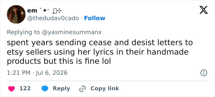 After Trump’s “Trolling” Taylor Swift During Her Wedding, Fans Expose Why They’re Disappointed With The Singer After Trump’s “Trolling” Taylor Swift During Her Wedding, Fans Expose Why They’re Disappointed With The Singer