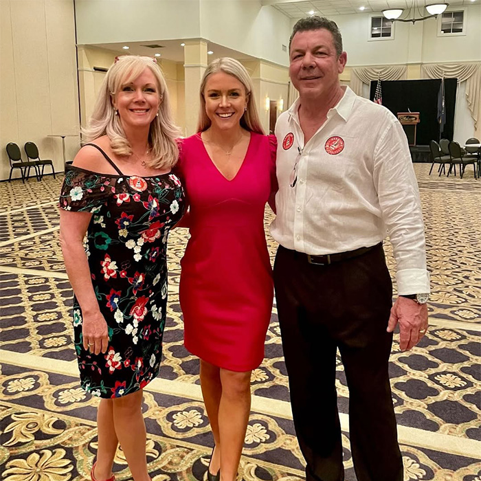 Karoline Leavitt’s Marriage Under Fire After Viral Post Reveals Explosive Age Gap Between Husband And Her Mom Karoline Leavitt’s Marriage Under Fire After Viral Post Reveals Explosive Age Gap Between Husband And Her Mom