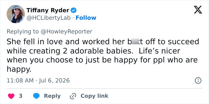 Karoline Leavitt’s Marriage Under Fire After Viral Post Reveals Explosive Age Gap Between Husband And Her Mom Karoline Leavitt’s Marriage Under Fire After Viral Post Reveals Explosive Age Gap Between Husband And Her Mom