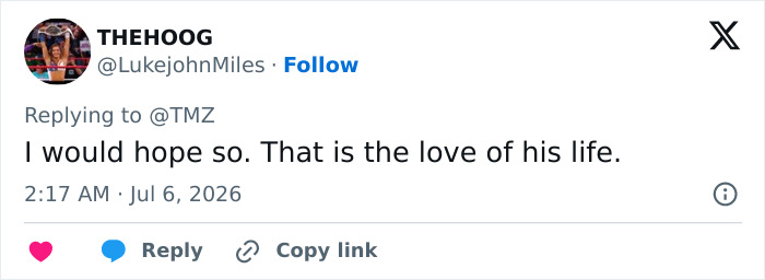Internet Trolls Travis Kelce For Crying During Wedding Vows With Taylor Swift: “Gonna Cry Big In The Future” Internet Trolls Travis Kelce For Crying During Wedding Vows With Taylor Swift: “Gonna Cry Big In The Future”