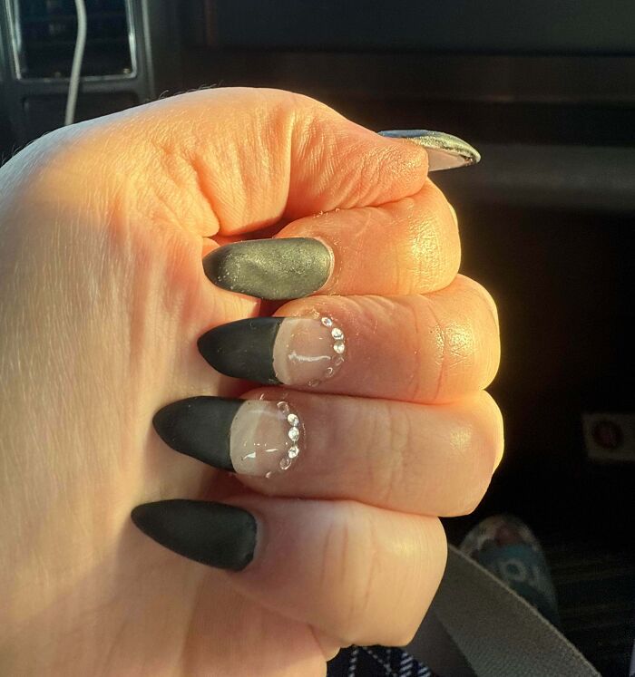 52 Times Someone Left A Beauty Salon Looking Significantly Worse Than When They Walked In 52 Times Someone Left A Beauty Salon Looking Significantly Worse Than When They Walked In