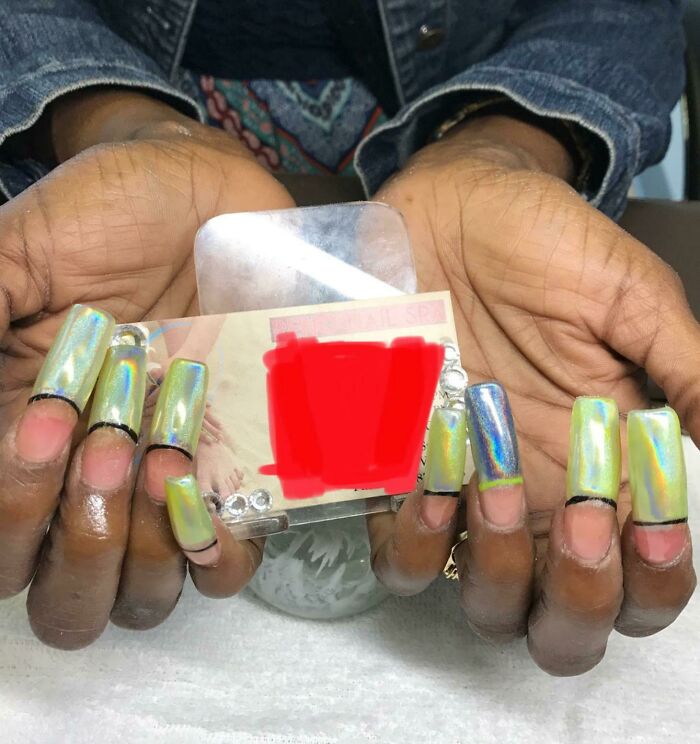 52 Times Someone Left A Beauty Salon Looking Significantly Worse Than When They Walked In 52 Times Someone Left A Beauty Salon Looking Significantly Worse Than When They Walked In
