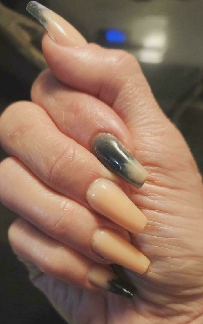 52 Times Someone Left A Beauty Salon Looking Significantly Worse Than When They Walked In 52 Times Someone Left A Beauty Salon Looking Significantly Worse Than When They Walked In