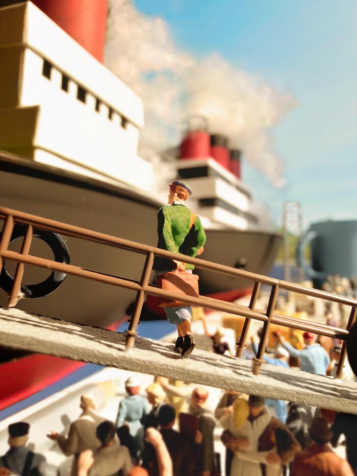 Artist Derrick Lin Turns His Office Desk Into Intricate Diorama Sets (36 New Pics)