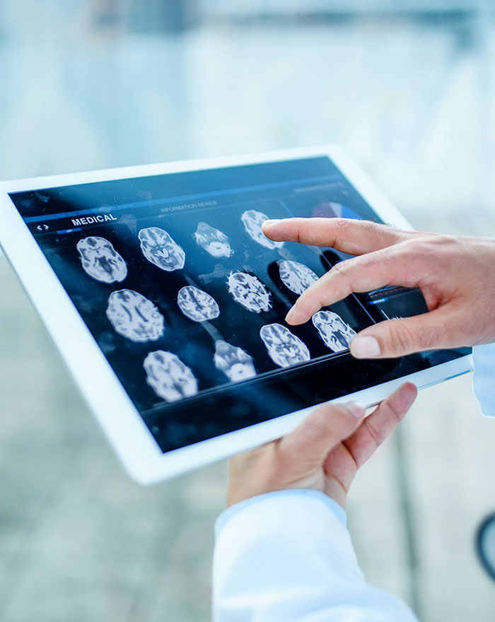 Man’s Suspected Brain Cancer Turns Into A Horror Story As Medical Team Uncovers Something Far Creepier Man’s Suspected Brain Cancer Turns Into A Horror Story As Medical Team Uncovers Something Far Creepier