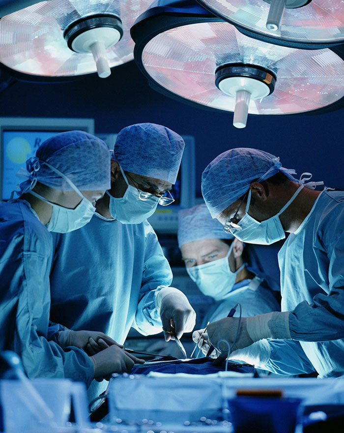 Man’s Suspected Brain Cancer Turns Into A Horror Story As Medical Team Uncovers Something Far Creepier Man’s Suspected Brain Cancer Turns Into A Horror Story As Medical Team Uncovers Something Far Creepier