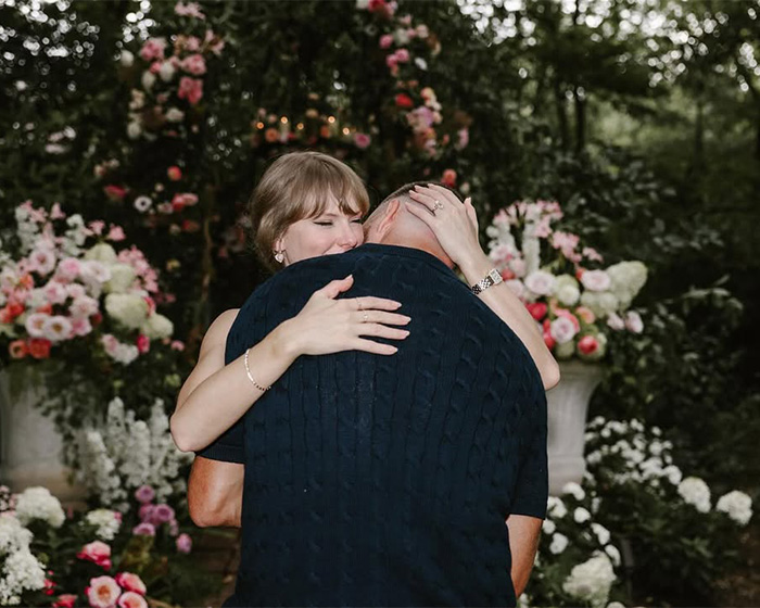 Taylor Swift’s Response To Trump Post Leaves Fans Broiling As Backlash Over Controversial Wedding Mounts