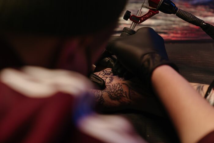 “Didn’t Notice For Months”: 20 Times Tattoo Artists Made Permanent Spelling Errors On Clients