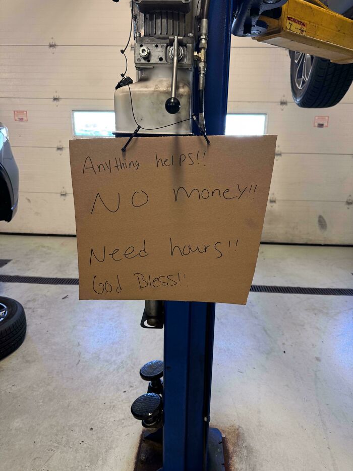 99 Times Car Mechanics Had To Take Pics Of What They Were Dealing With So Others Would Believe Them (New Pics) 99 Times Car Mechanics Had To Take Pics Of What They Were Dealing With So Others Would Believe Them (New Pics)