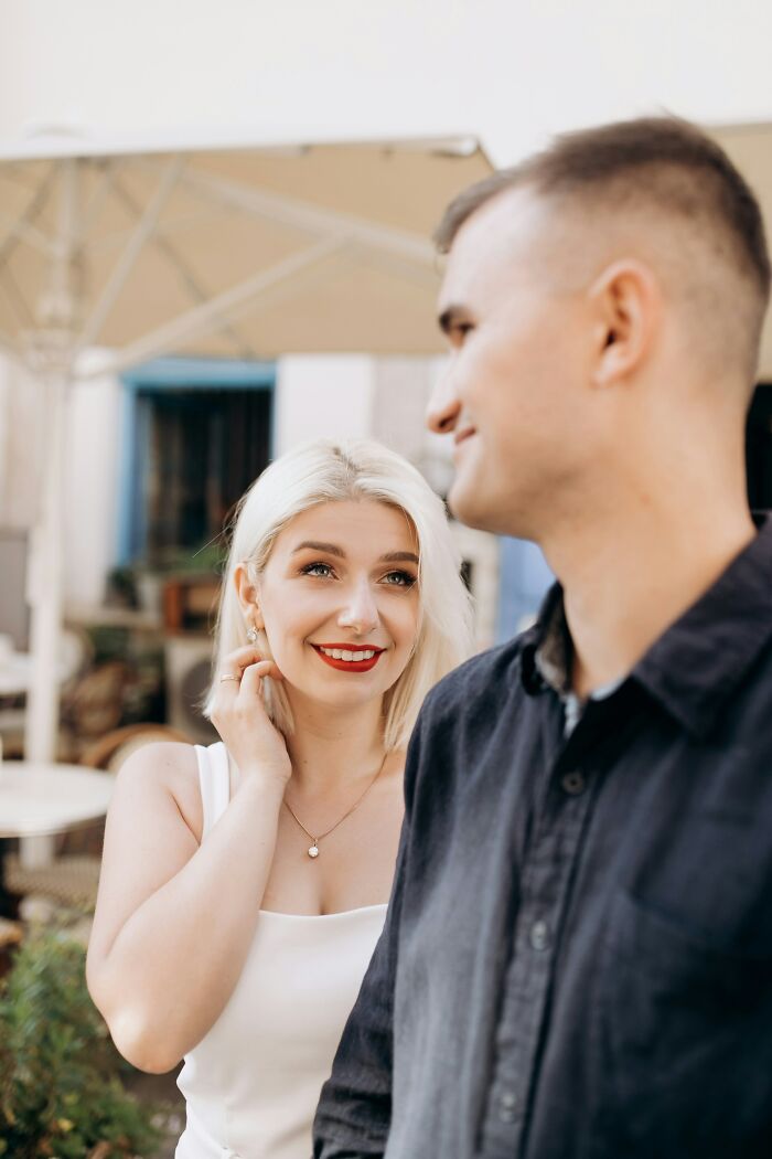 “No No, Do Go On. How Does One Order Pizza?”: 61 Of The Most Infuriating Mansplaining Examples “No No, Do Go On. How Does One Order Pizza?”: 61 Of The Most Infuriating Mansplaining Examples